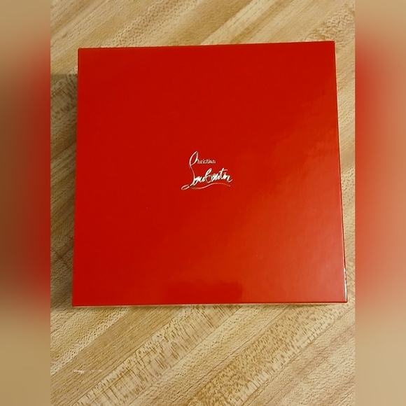 Christian Louboutin NEW Card Holder or Makeup Refill Case with Storage Box - Picture 2 of 9